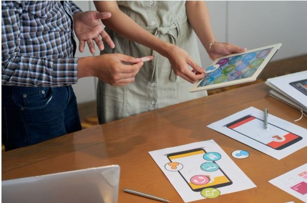 Easy Tools For Creating Carousel Posts That Look Pro Fast